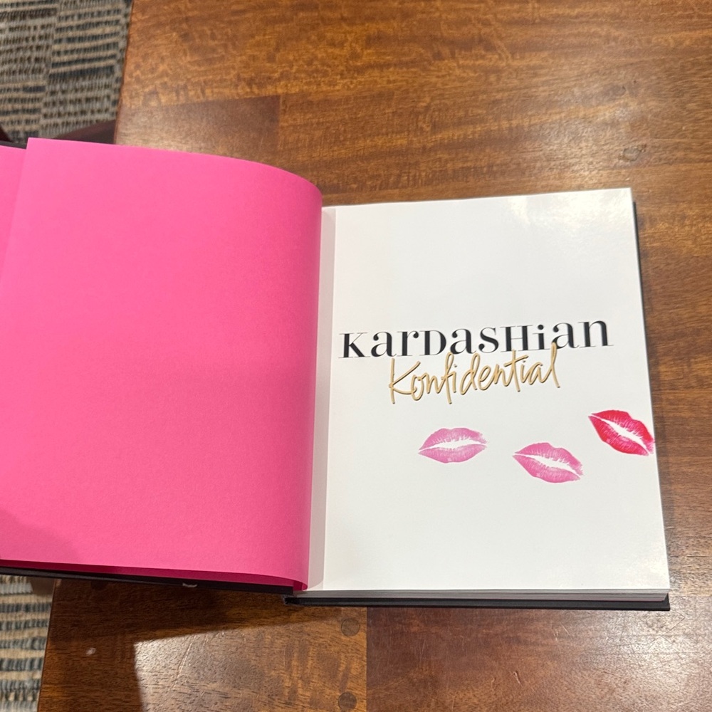 Kardashian Kollection Konfidential Book 2010